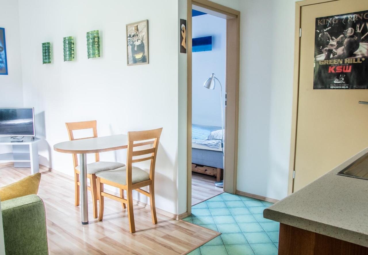 Apartament Z Parkingiem Варшава Экстерьер фото